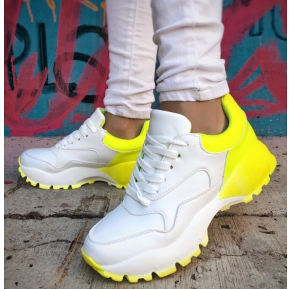 Chunky Sole Lightweight "Dad" Sneakers in Lime - Picture 6 of 6